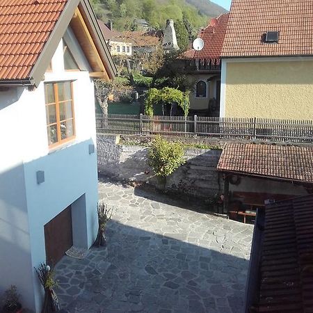 Gaestehaus Schuetz Spitz an der Donau Luaran gambar